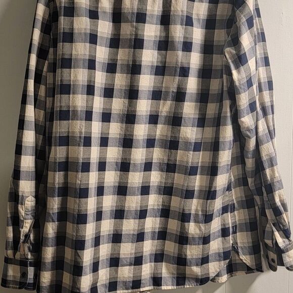 Men's Johnston And Murphy Blue and White Checkered Button Down - Picture 5 of 8